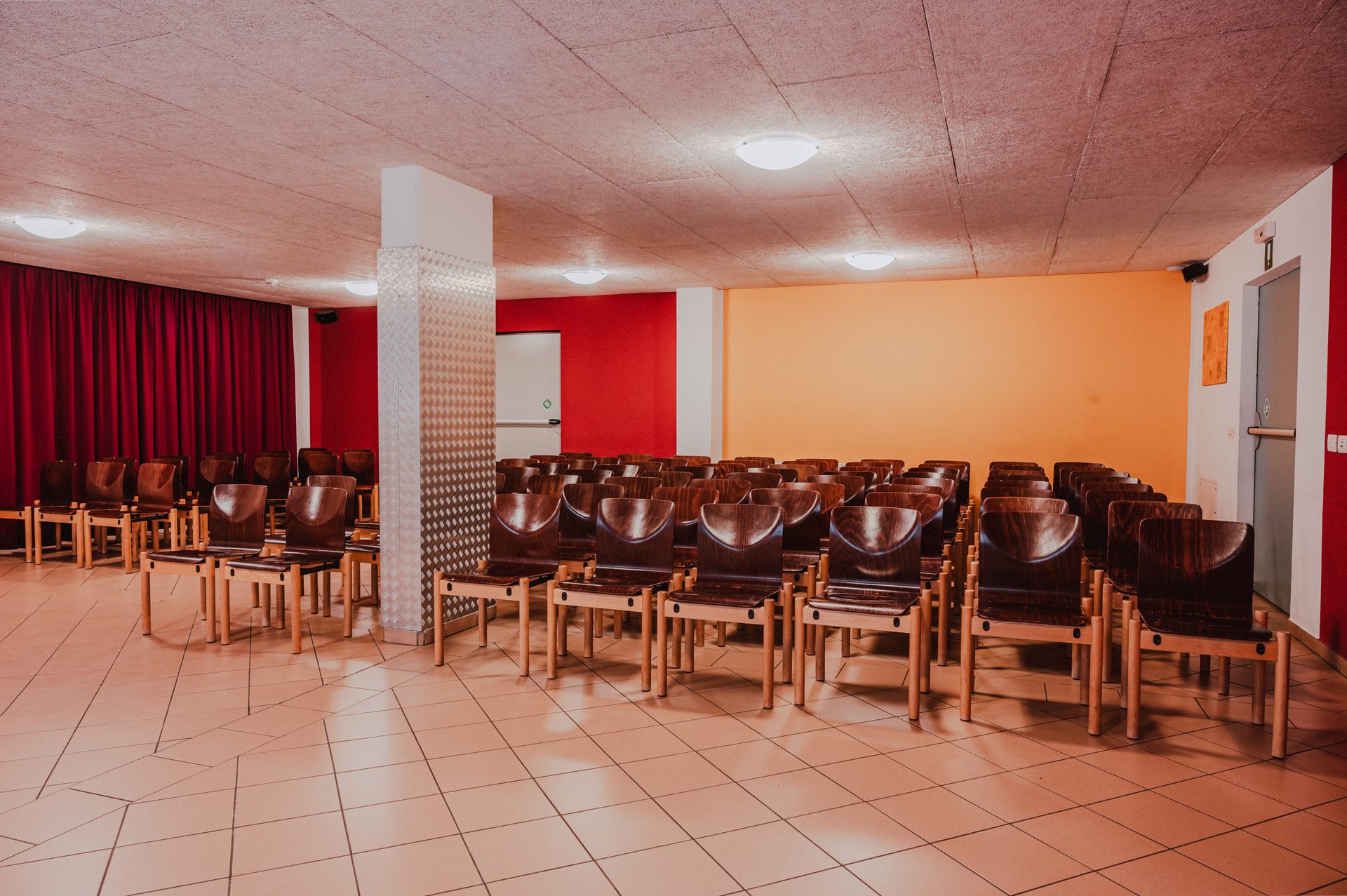 Großer Multifunktionsraum im Sonnenhof