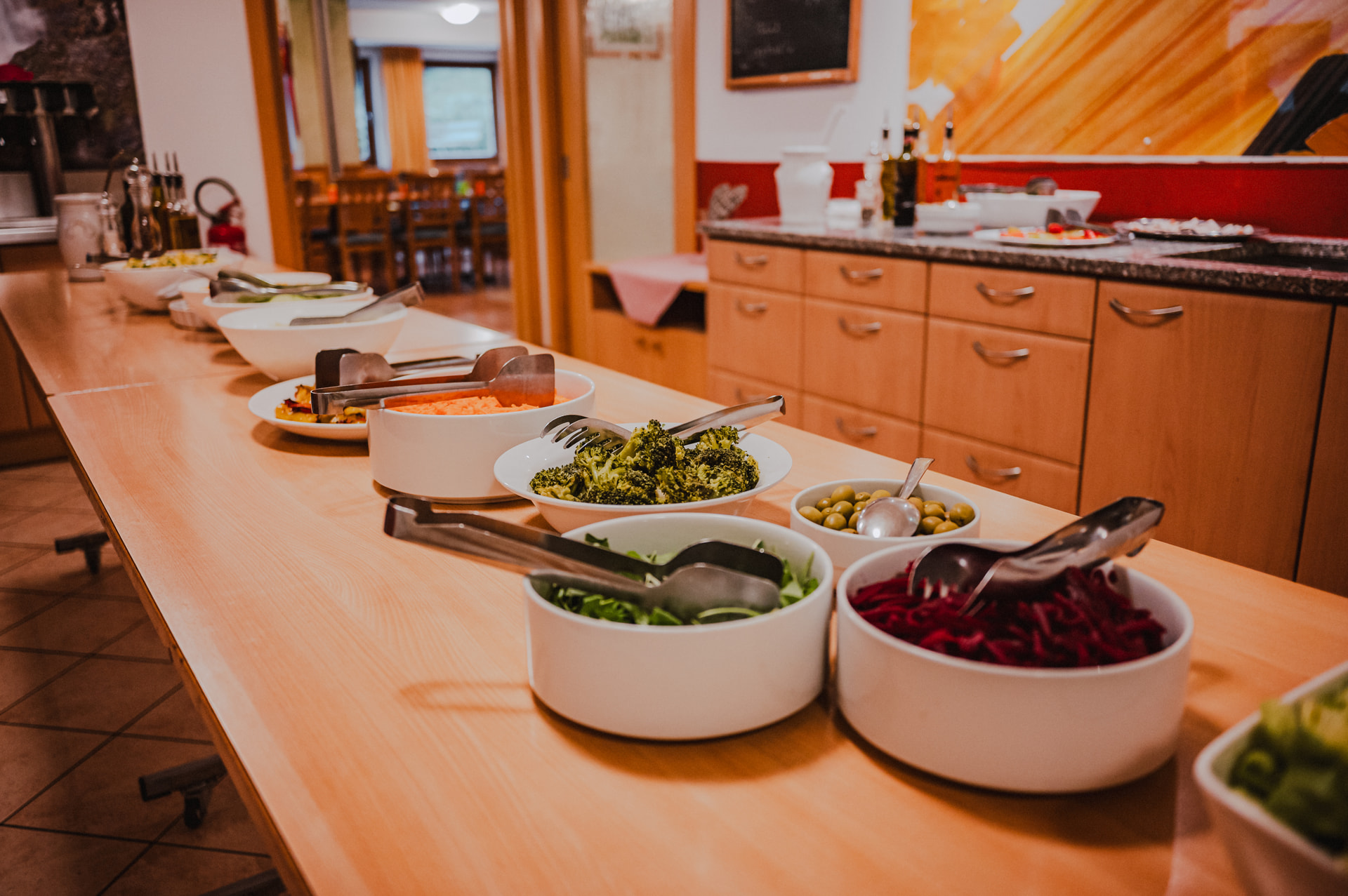 Salatbuffet im Buffetraum des Sonnenhof
