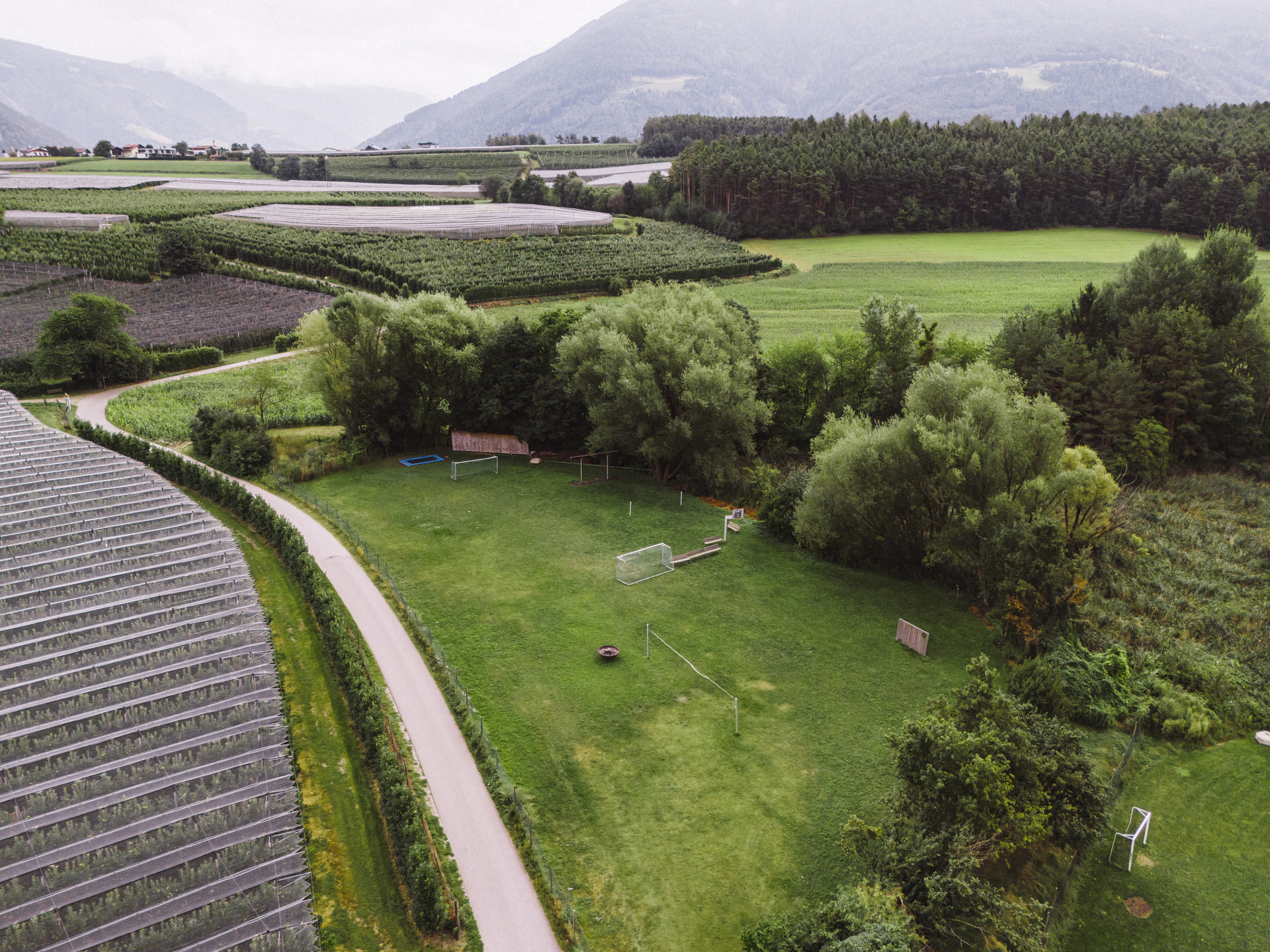 Sportplatz des Sonnenhof aus der Nähe