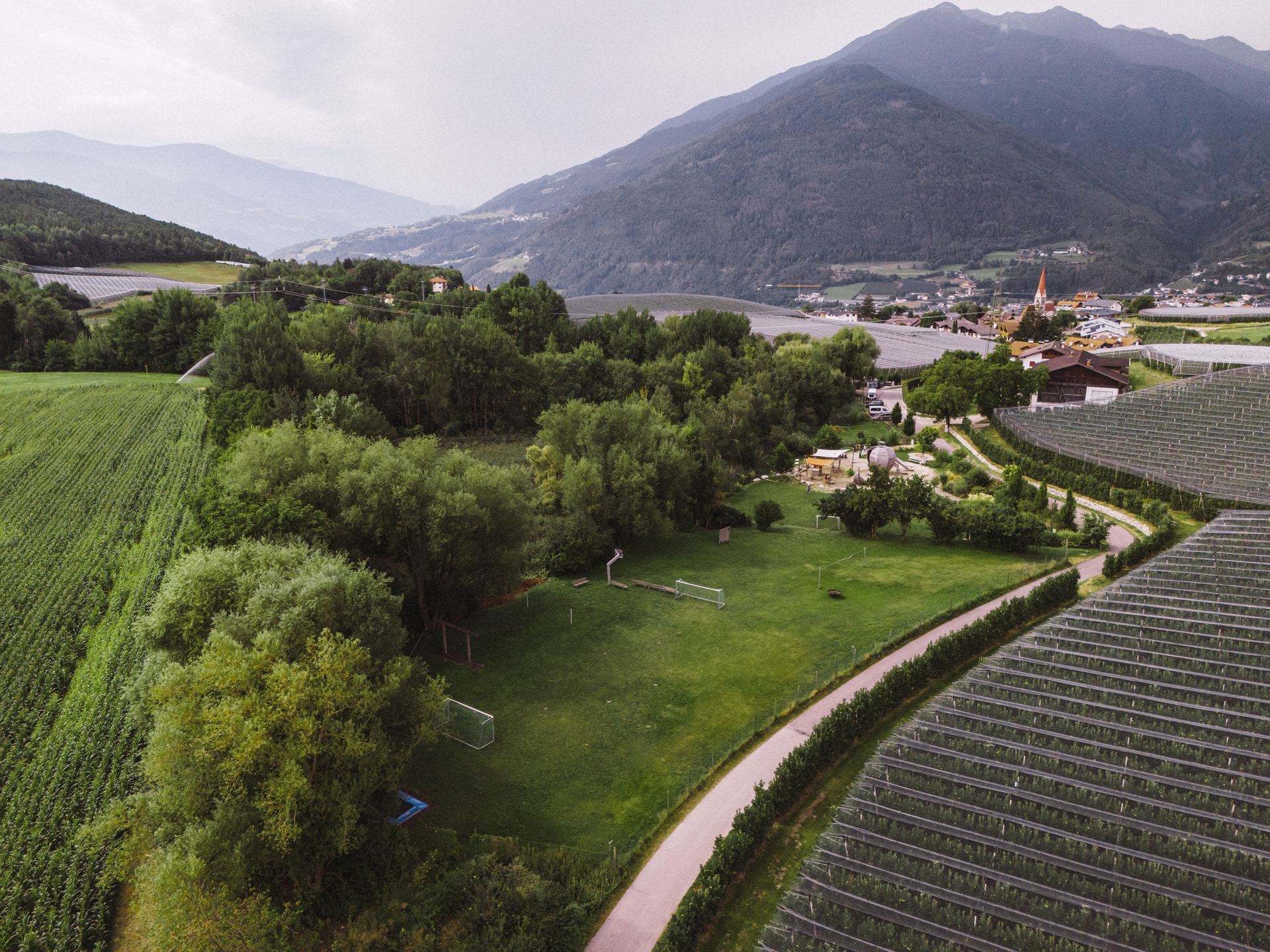 Privater Sportplatz des Sonnenhof in Raas
