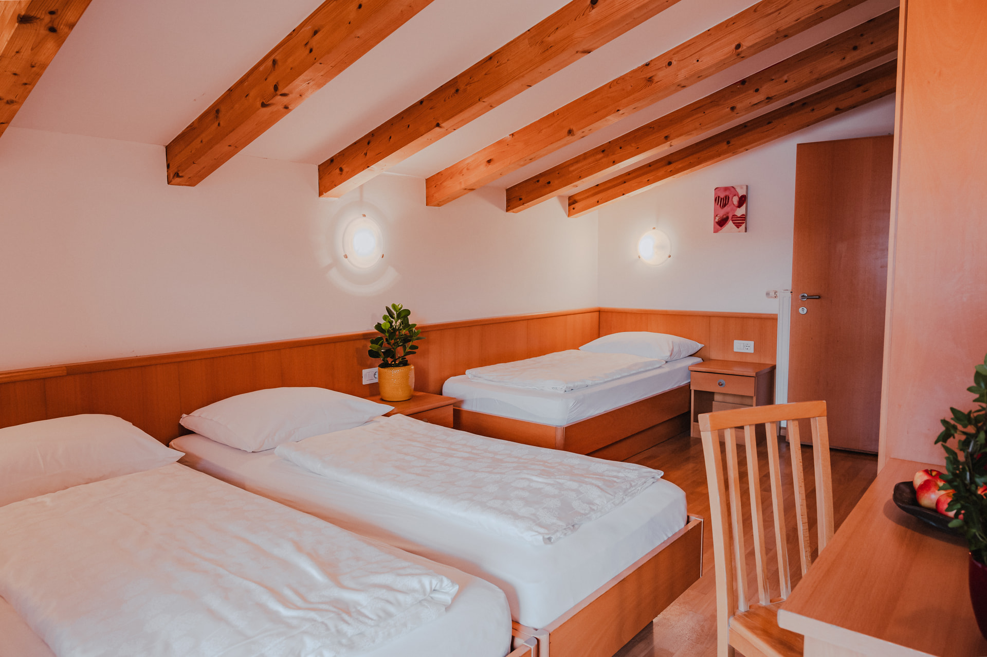 Helles Zimmer im Selbstversorgerhaus Sonnenhof